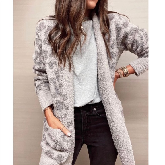 Barefoot Dreams Cozychic Leopard Grey 